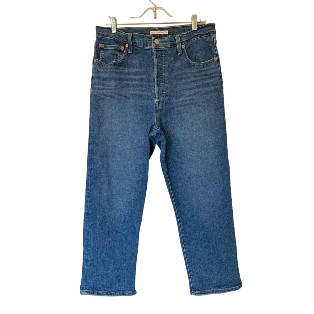 Levi’s Ribcage Ankle Straight Medium Wash Button Fly Size 32